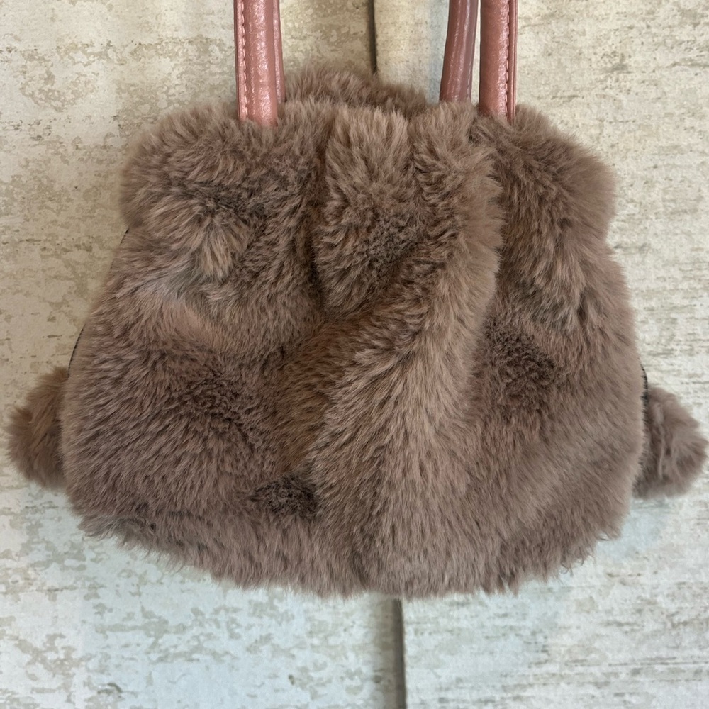 Jayley Faux Fur Bag Pom Pom Pull Strings - Picture 3 of 16